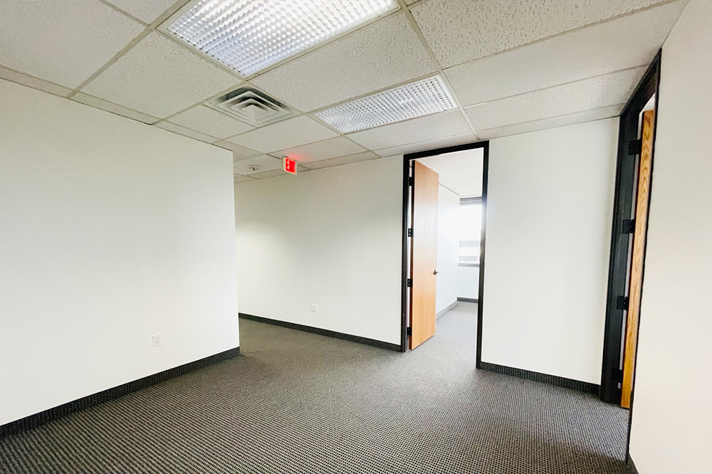 12000-12100 Ford Rd - 133xA459.01-sm