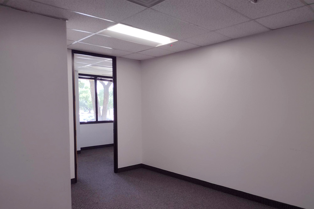 12000-12100 Ford Rd - 133xB138-sm