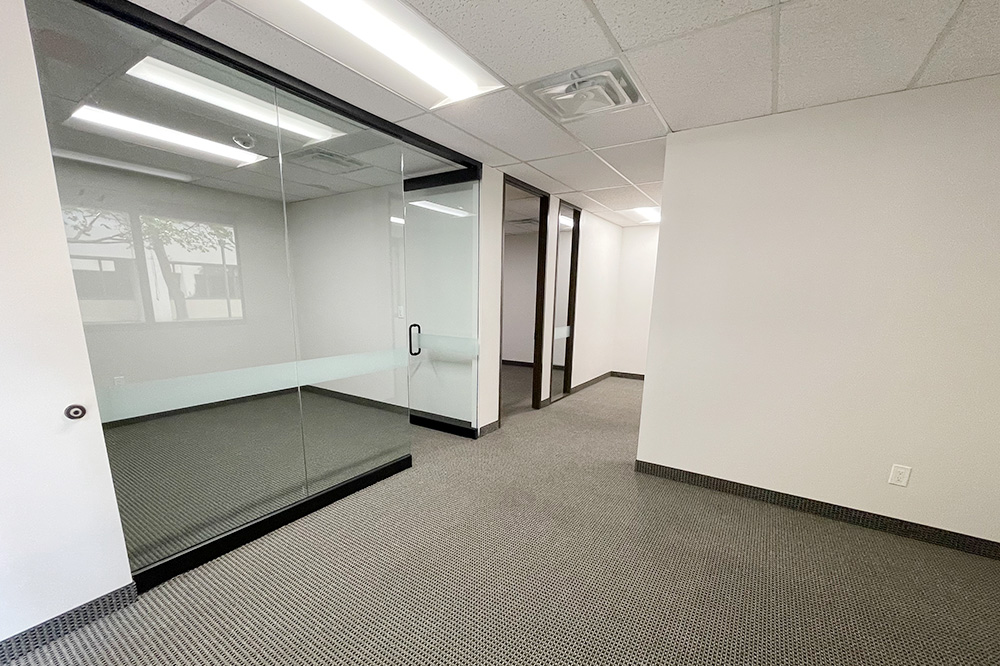 12000-12100 Ford Rd - 133xB180-sm