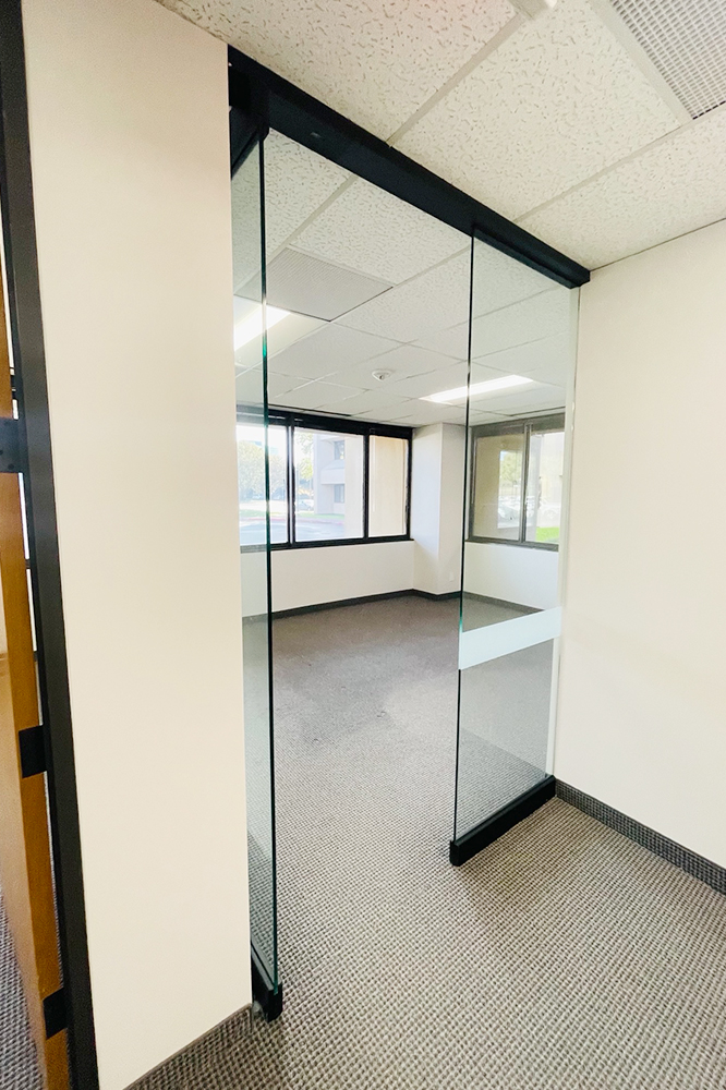 12000-12100 Ford Rd - 133xB190-sm