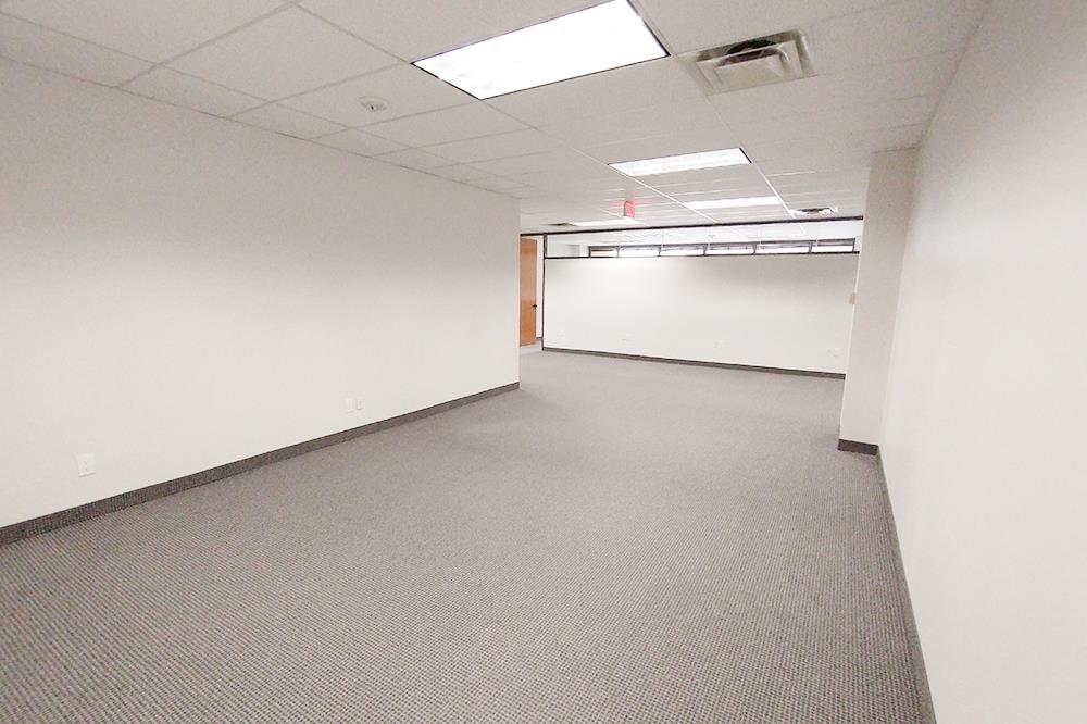 12000-12100 Ford Rd - 133xB295-sm