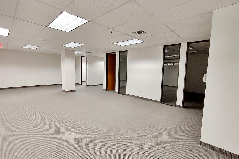 12000-12100 Ford Rd - 133xB295-sm