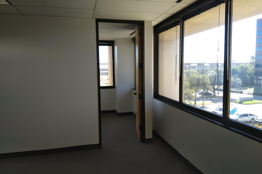 12000-12100 Ford Rd - 133xB350-sm