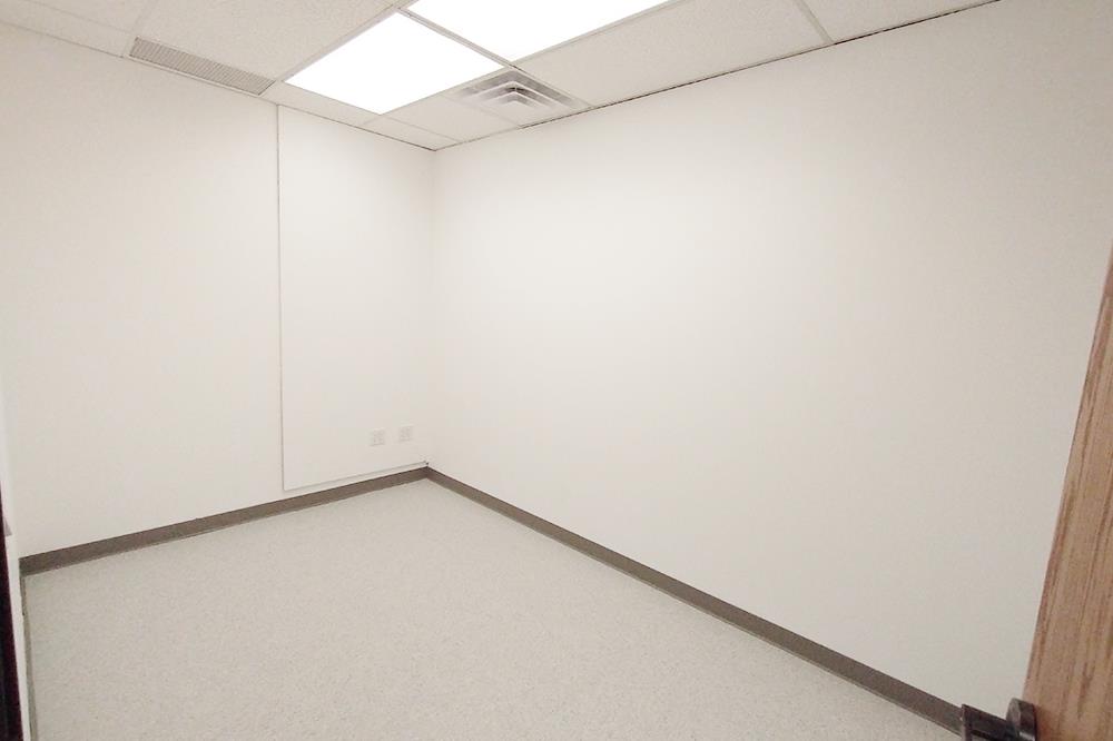 12000-12100 Ford Rd - 133xSTOR2-sm