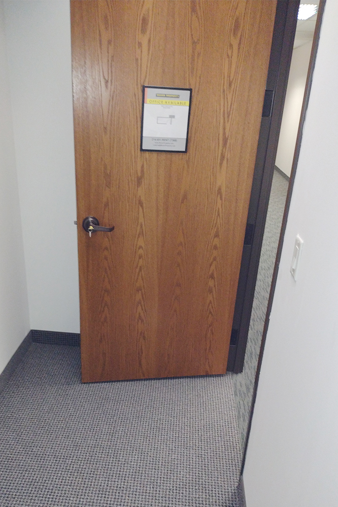 12000-12100 Ford Rd - 133xSTOR3-sm