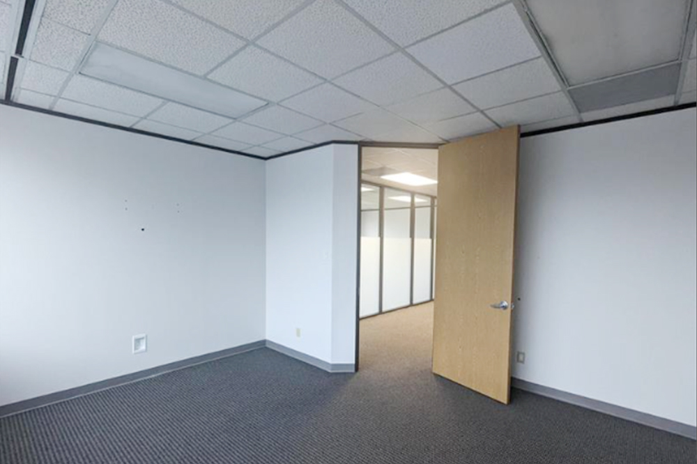 8100 Washington Ave - 1426x110-sm