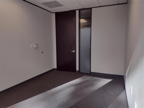 8100 Washington Ave - 1426x150.01-sm