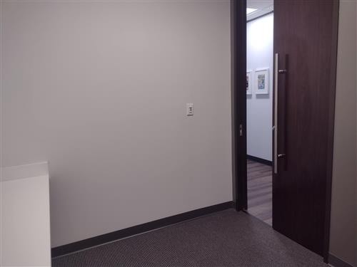 8100 Washington Ave - 1426x150.01-sm