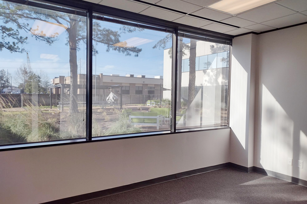 8100 Washington Ave - 1426x150.01-sm