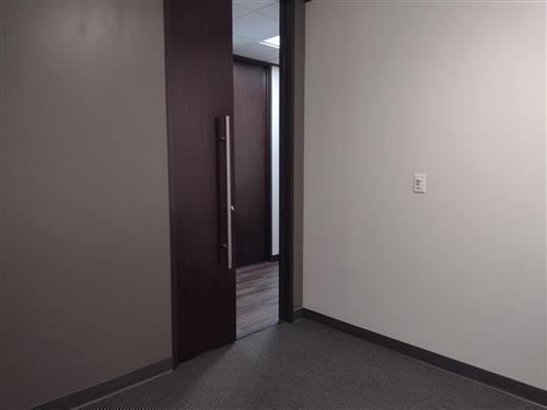 8100 Washington Ave - 1426x150H-sm