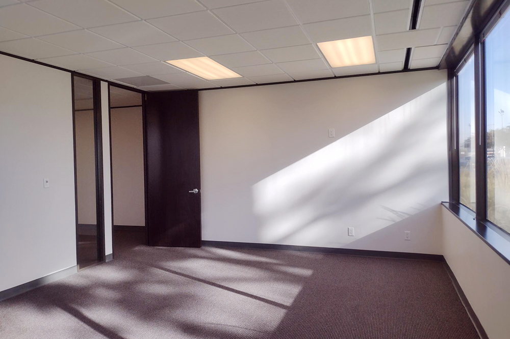 8100 Washington Ave - 1426x150U-sm