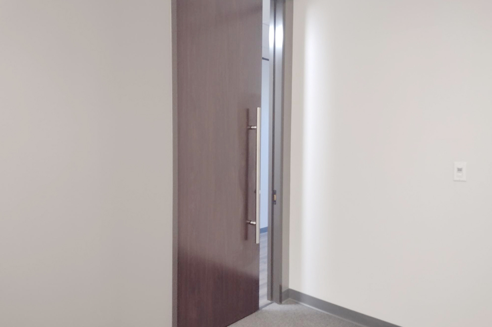 3-UI150Wx1426.jpg