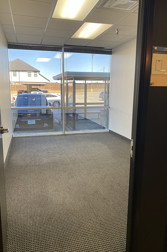 4425 W. Airport Freeway - 1445x130-sm