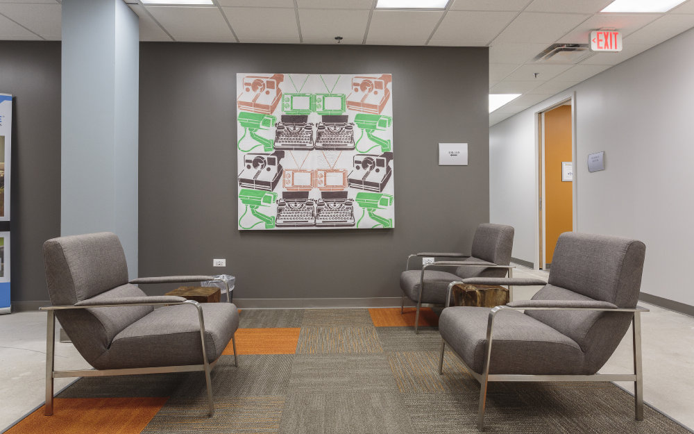 property with office space for rent at 3205-3231 North Wilke Road, Arlington Heights, IL 60004, USA