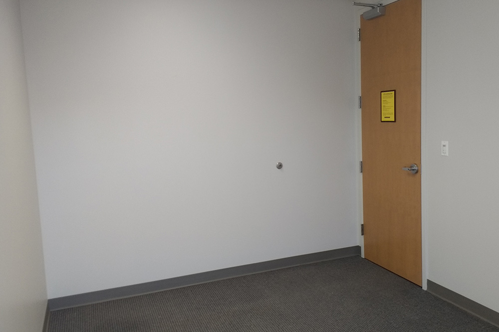 property with office space for rent at 3205-103D, 3205-3231 North Wilke Road, Arlington Heights, IL 60004, USA