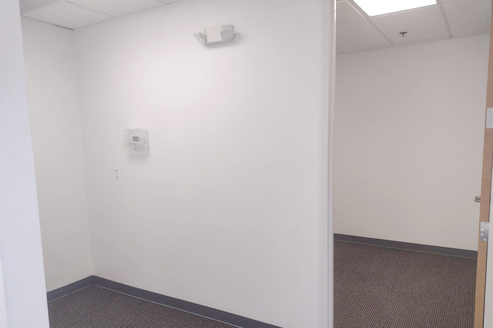 3205-3231 North Wilke Road - 1449x3209-112-sm