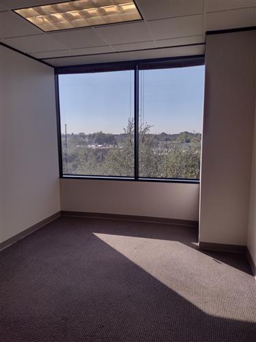 6671 Southwest Freeway - 1450x300E-sm