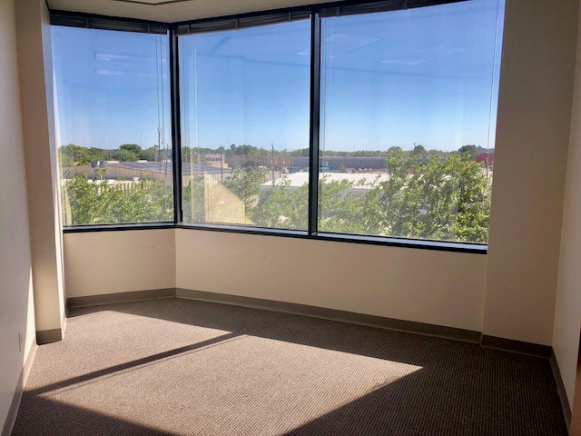 6671 Southwest Freeway - 1450x300F-sm