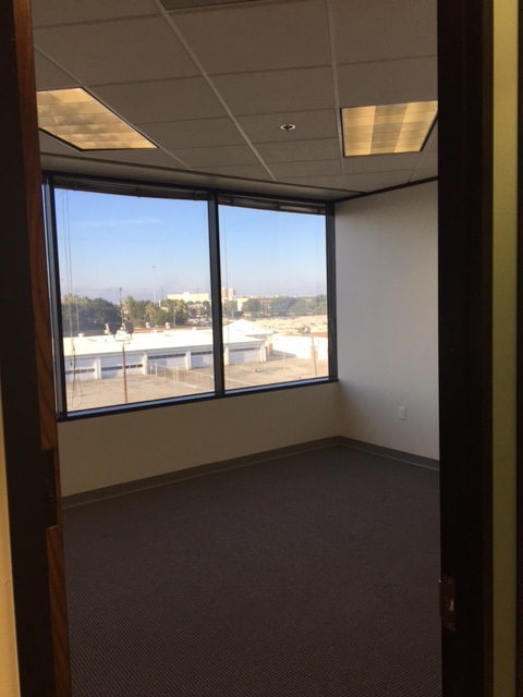 6671 Southwest Freeway - 1450x300J-sm