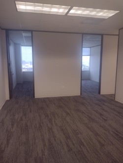 6671 Southwest Freeway - 1450x415-sm