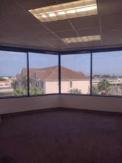 6671 Southwest Freeway - 1450x472-sm