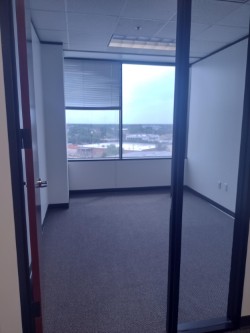 6671 Southwest Freeway - 1450x607.01-sm