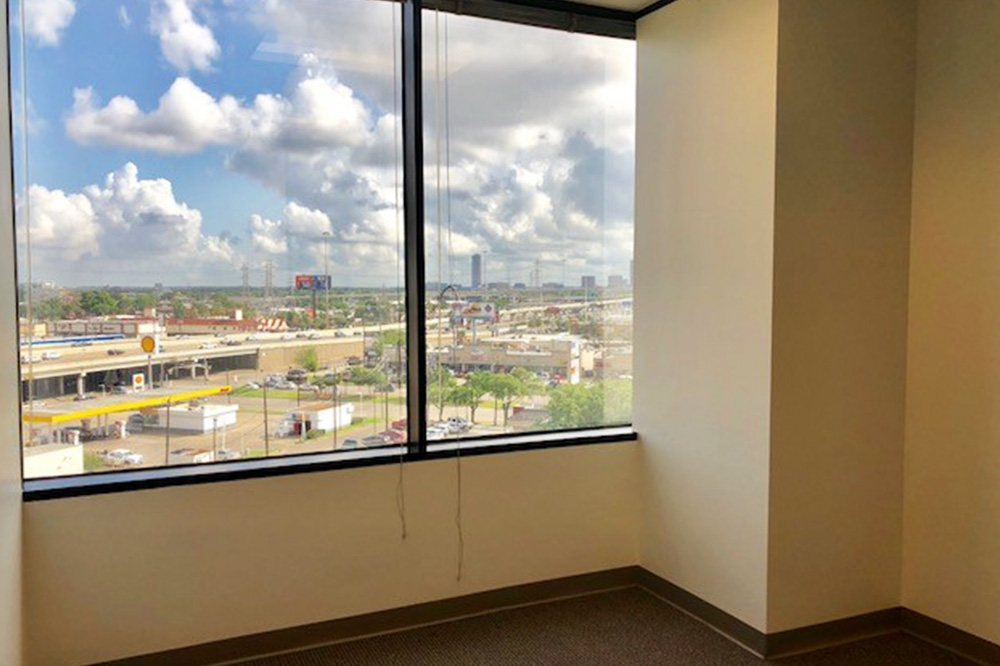 6671 Southwest Freeway - 1450x626-sm