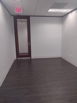 6671 Southwest Freeway - 1450x805-sm