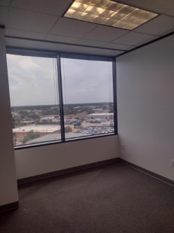 6671 Southwest Freeway - 1450x812H-sm