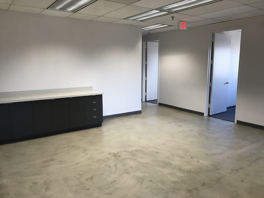 property with office space for rent at 377, 90 East Halsey Road, Parsippany, NJ 07054, USA