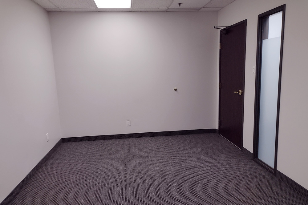 1-UI415x1462.jpg