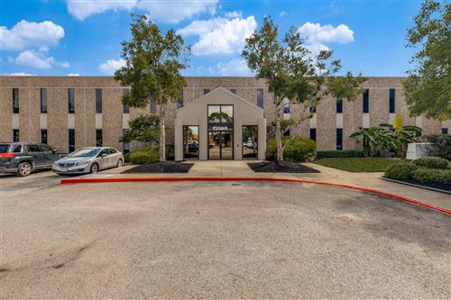 1300 Bay Area Boulevard - 148xA100-sm