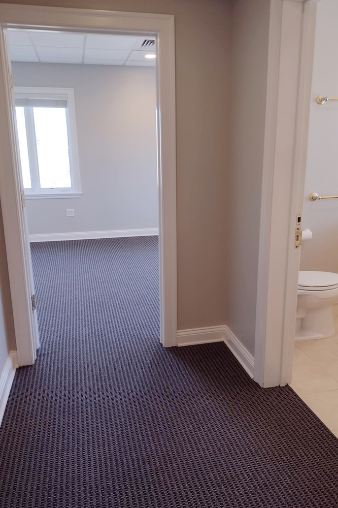 property with office space for rent at 270, 10210 Grogans Mill Road, The Woodlands, TX 77380, USA