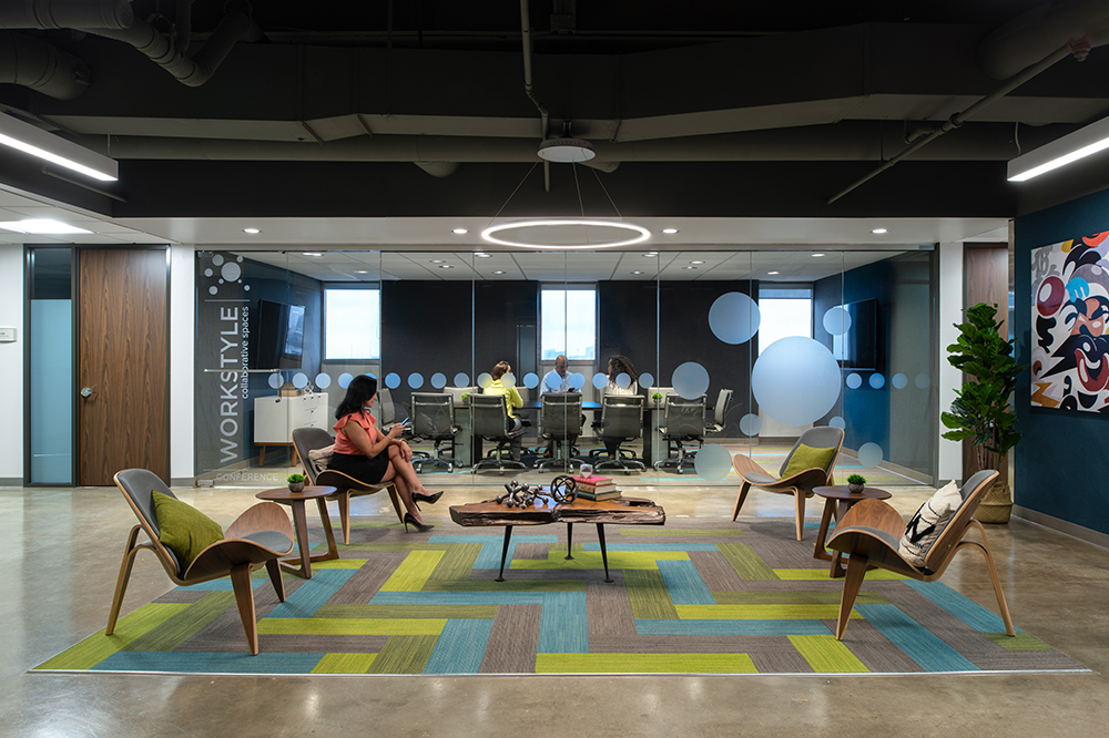 2000 Crawford St - 1566x0853-sm