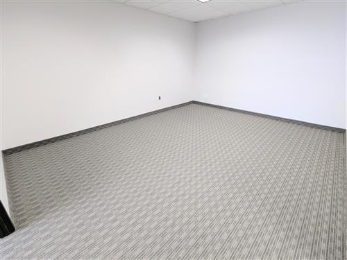 13601 Preston Rd - 168xE0202-sm