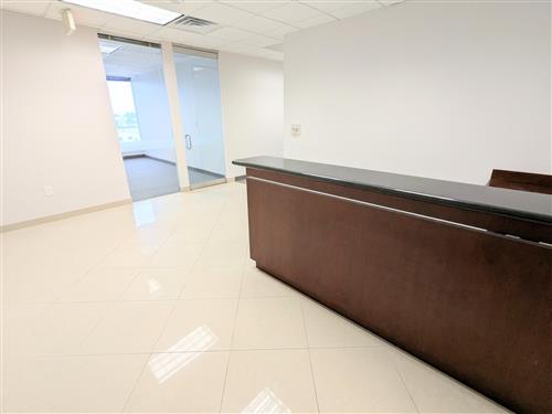 13601 Preston Rd - 168xE0202-sm