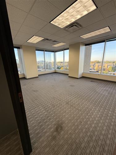 13601 Preston Rd - 168xE0400-sm