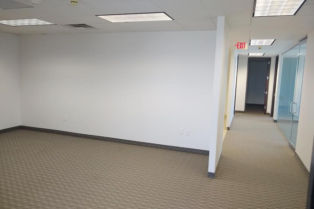 13601 Preston Rd - 168xE0440-sm