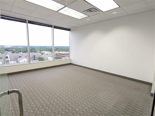 13601 Preston Rd - 168xE0620-sm