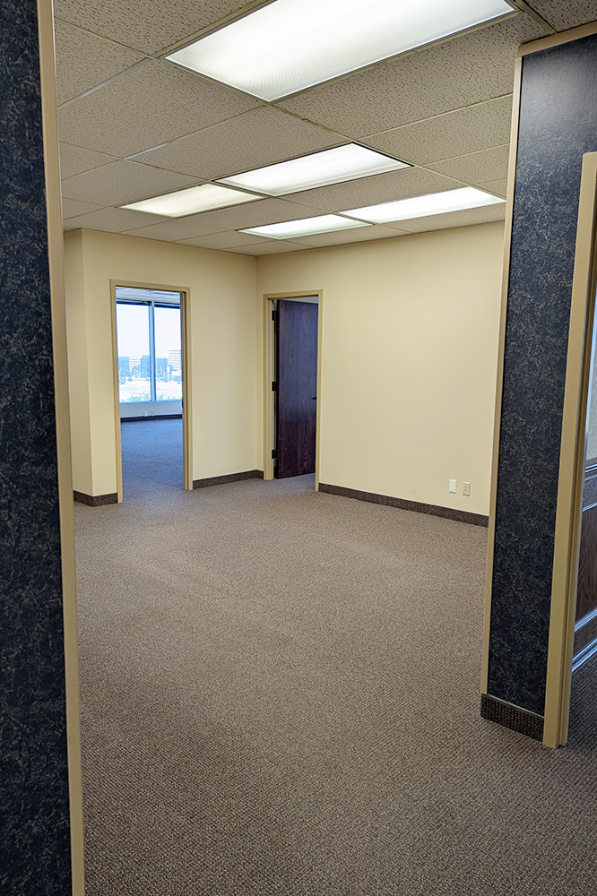 13601 Preston Rd - 168xE0800.01-sm