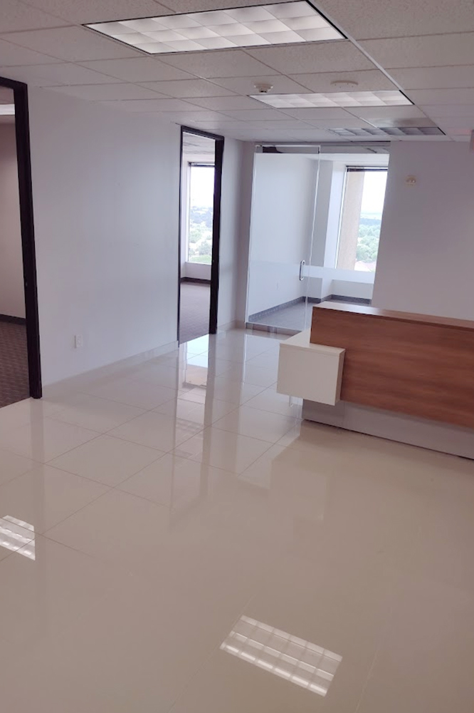 13601 Preston Rd - 168xE0920-sm