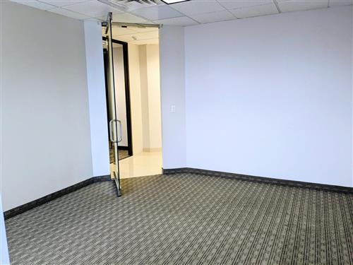 13601 Preston Rd - 168xE1090-sm