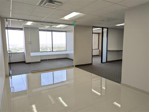 13601 Preston Rd - 168xE1092-sm