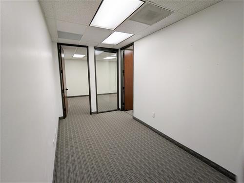 13601 Preston Rd - 168xW0209-sm