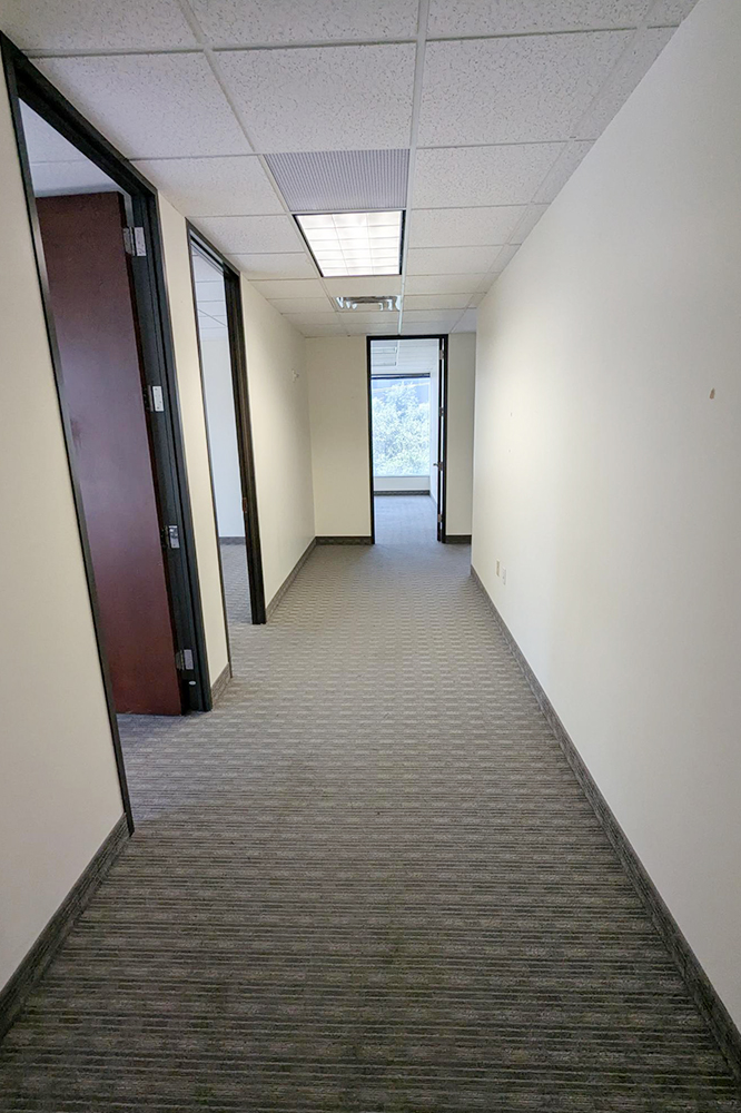 13601 Preston Rd - 168xW0210-sm