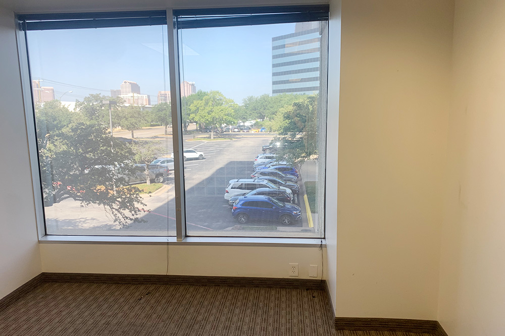 13601 Preston Rd - 168xW0217-sm