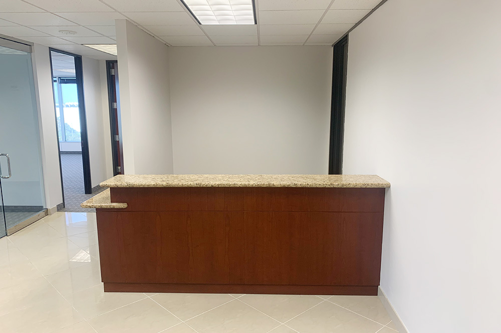 13601 Preston Rd - 168xW0412-sm