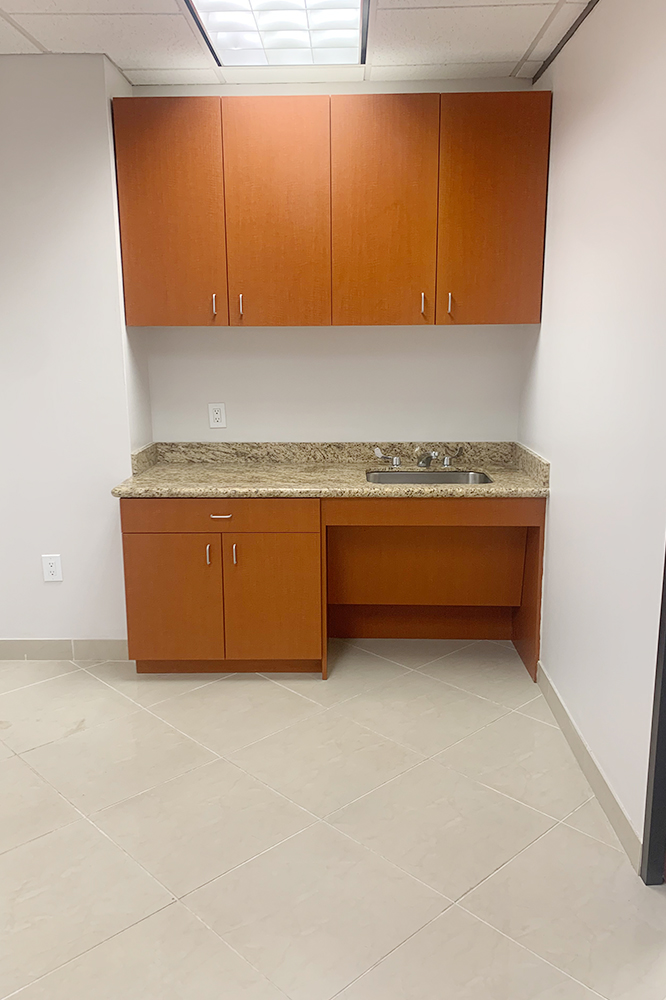 13601 Preston Rd - 168xW0412-sm