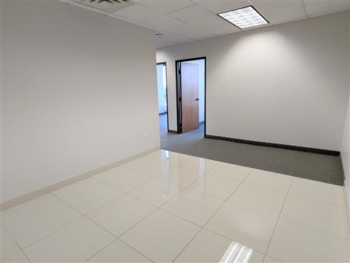 13601 Preston Rd - 168xW0548-sm
