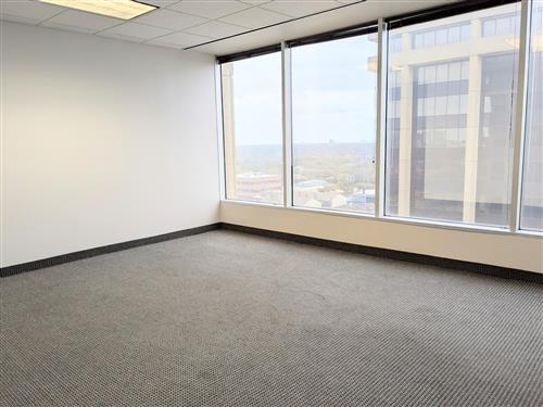 13601 Preston Rd - 168xW0706-sm